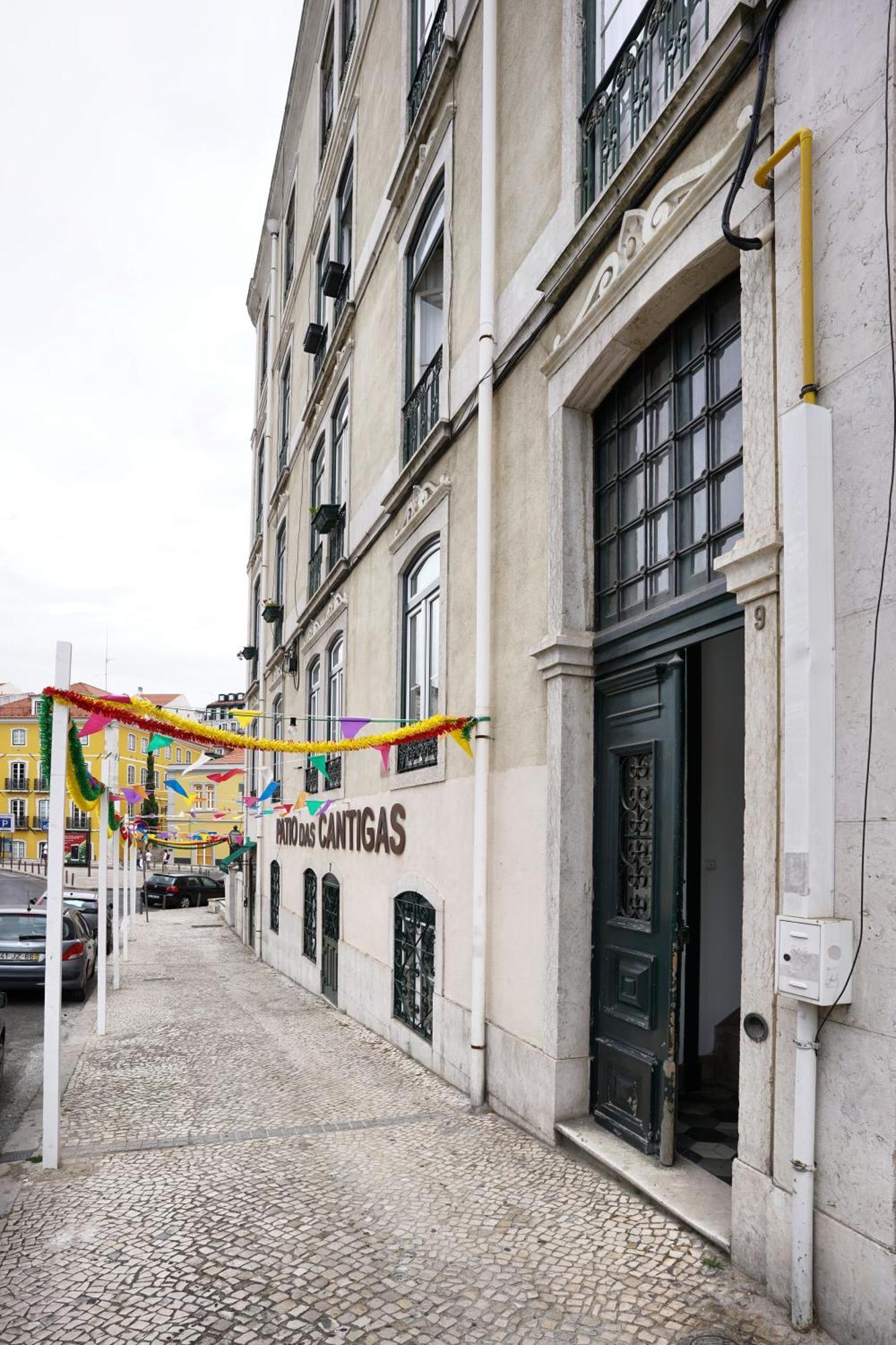 Отель Casas De Sao Bento Лиссабон Экстерьер фото