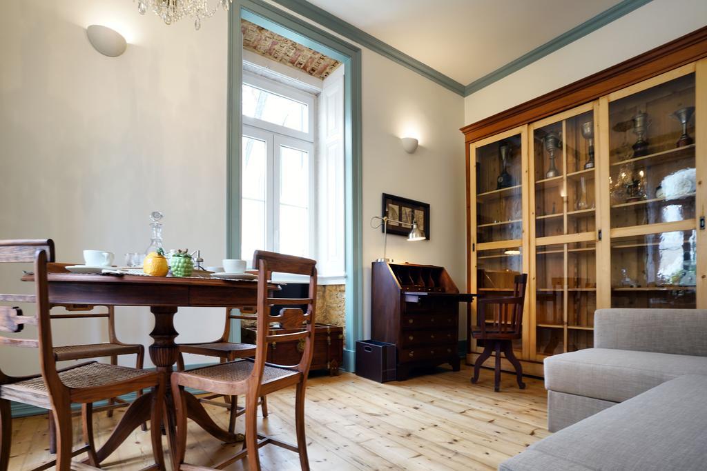 Отель Casas De Sao Bento Лиссабон Экстерьер фото