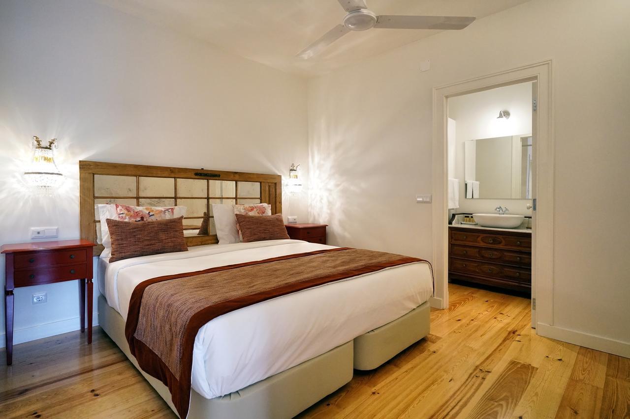 Отель Casas De Sao Bento Лиссабон Экстерьер фото